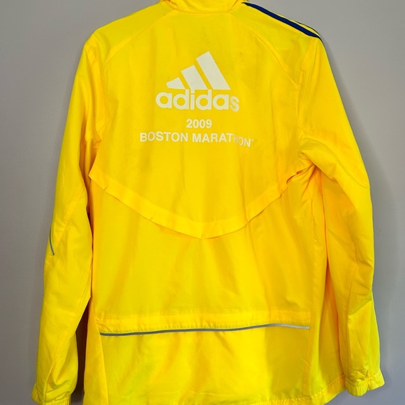 Adidas 2009 Boston marathon yellow warm up coat - Picture 2 of 5